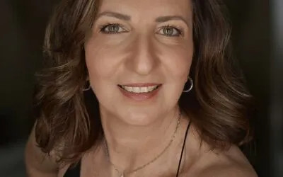 Αυτογραφίες και Ενσυνείδητη Γραφή, της θεατρολόγου και συγγραφέα Σοφίας Μότσια