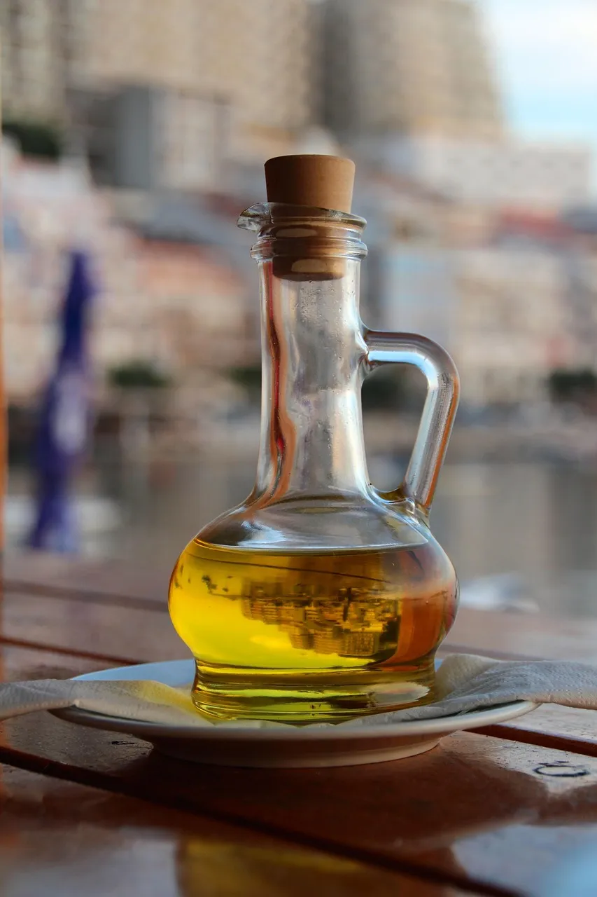 peggy_marco-olive-oil-1028770_1280