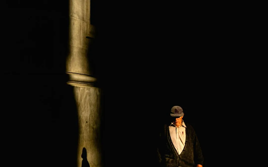 Καίτη Βασιλάκου, Χ.Λ.Μπόρχες: “Η κατοικία του Αστερίωνα” (ή η τρομαχτική μοναξιά του διαφορετικού)