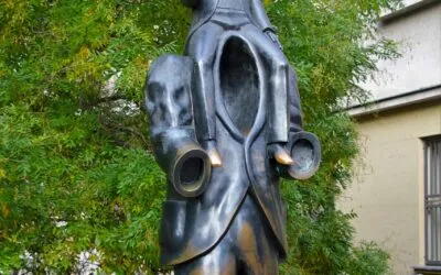 ΚΑΙΤΗ ΒΑΣΙΛΑΚΟΥ, Φ.Κάφκα “Η Δίκη”. Α΄: Η προσωπικότητα του συγγραφέα